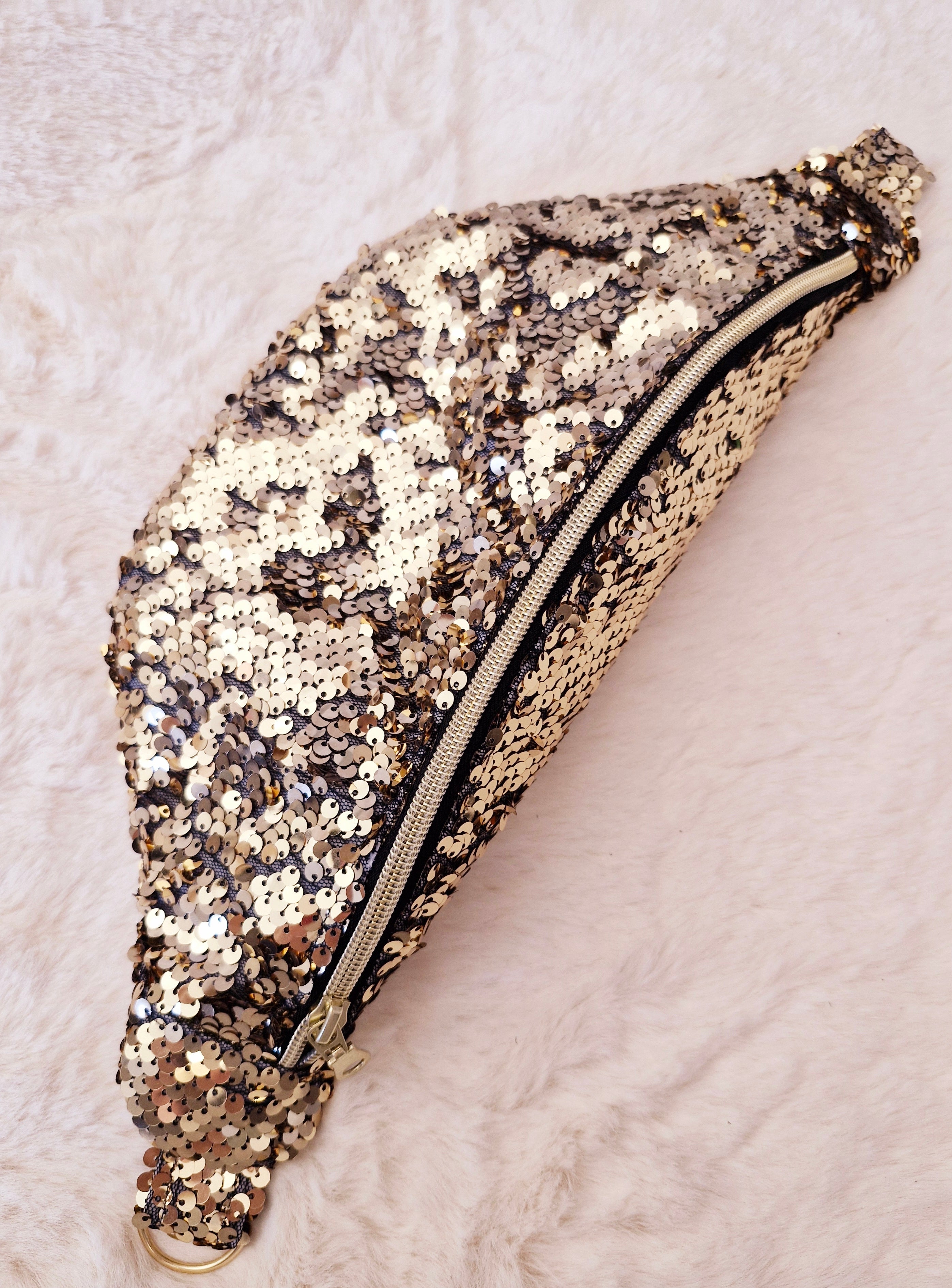 Sac Banane Pailleté en Sequins : Idéal pour Briller en Soirée "DISCO" cocoleeline