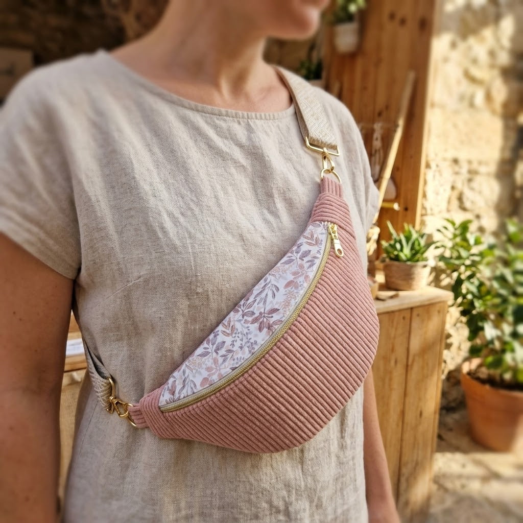 Sac banane fait main en France – Velours côtelé & sangle bohème – Idée cadeau tendance cocoleeline