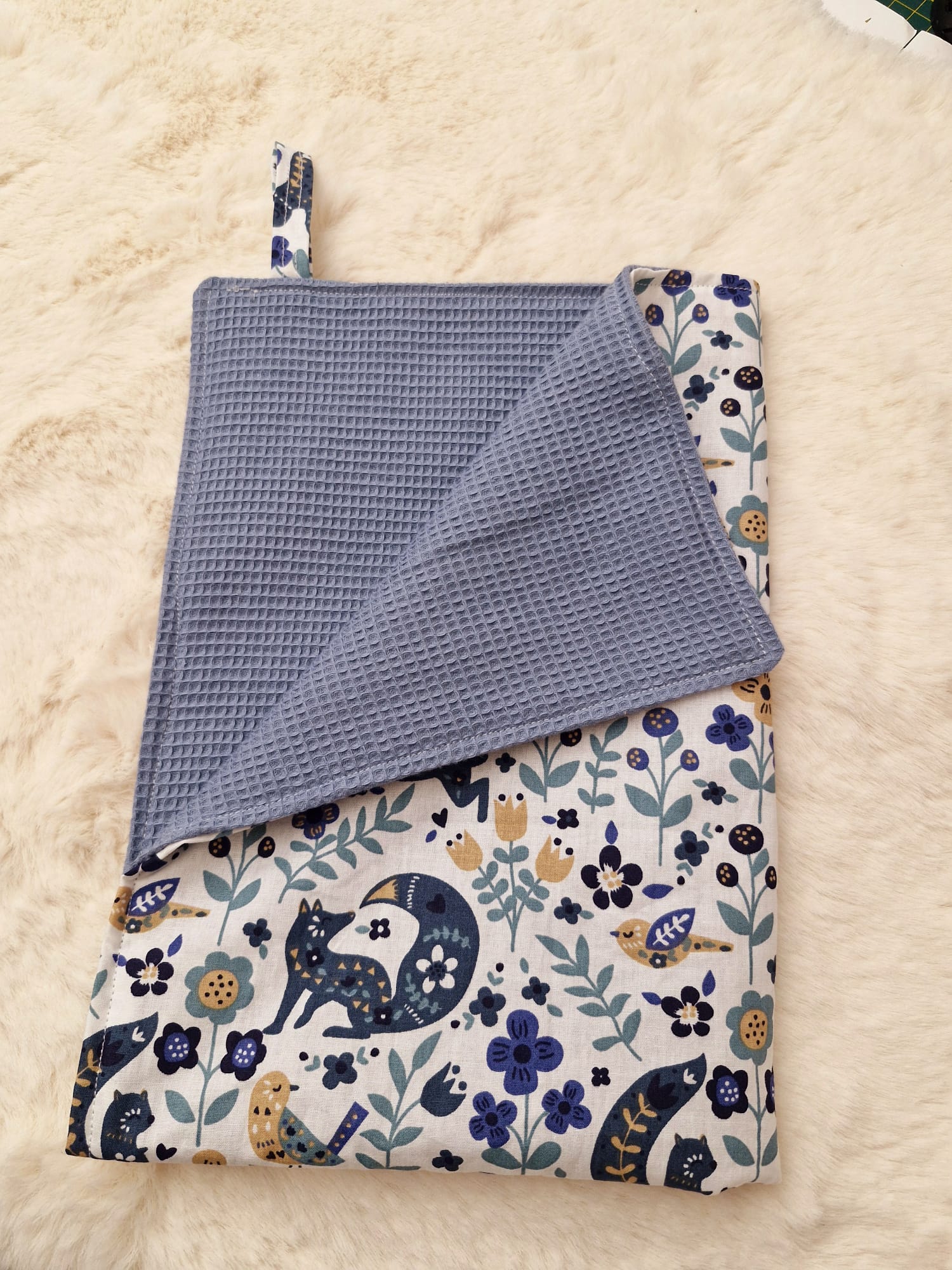 Torchon Double Face 50x60 cm – Nid d’Abeille Ultra-Absorbant et Coton à Motif Élégant cocoleeline