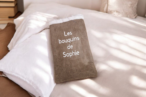 Housse de Livre en Velours Côtelé et Polaire Minky – Personnalisable cocoleeline