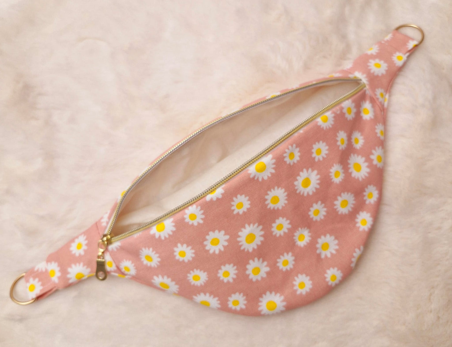 intérieur d'un sac banane pour femme 