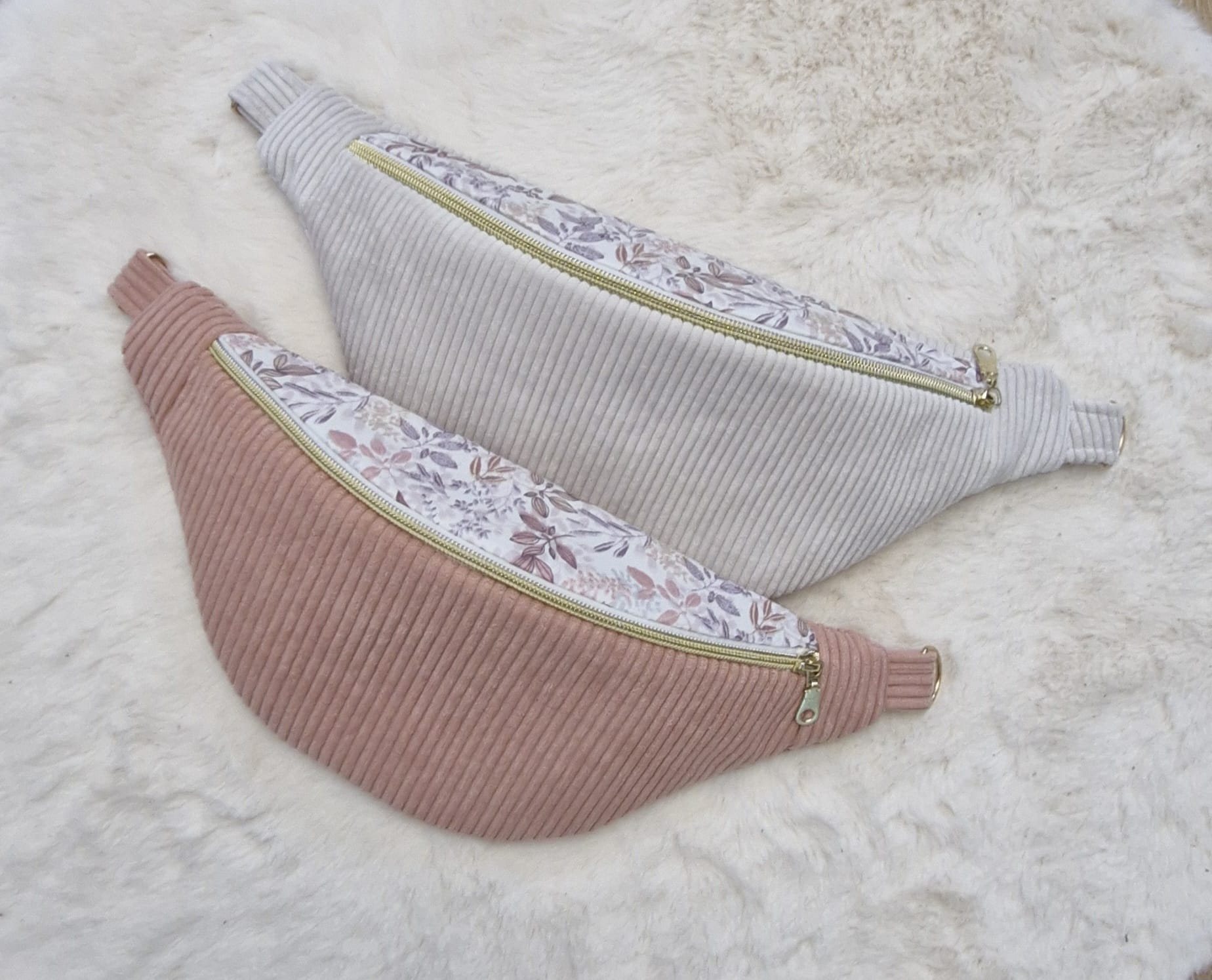 Sac banane fait main en France – Velours côtelé & sangle bohème – Idée cadeau tendance cocoleeline