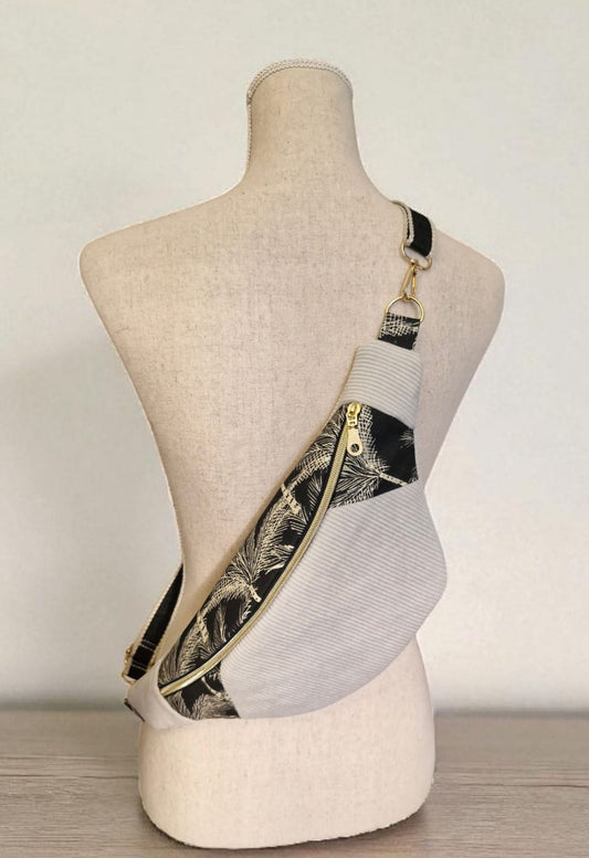 Sac banane en velours côtelé beige et tissu noir à motifs dorés – fait main en France, accessoire chic et pratique cocoleeline