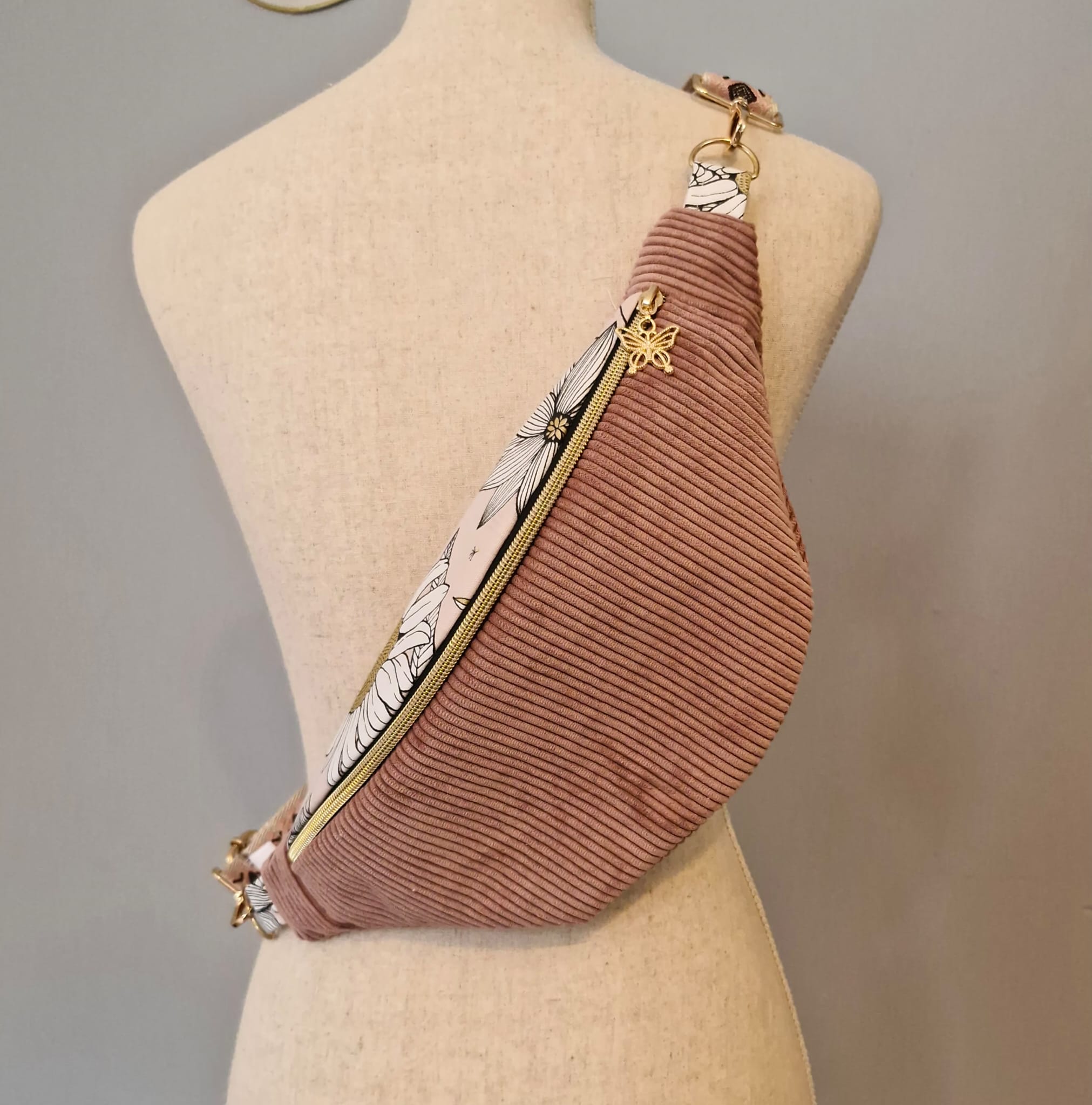Sac banane femme en velours côtelé rose et fleur "WILLOW" Ma boutique