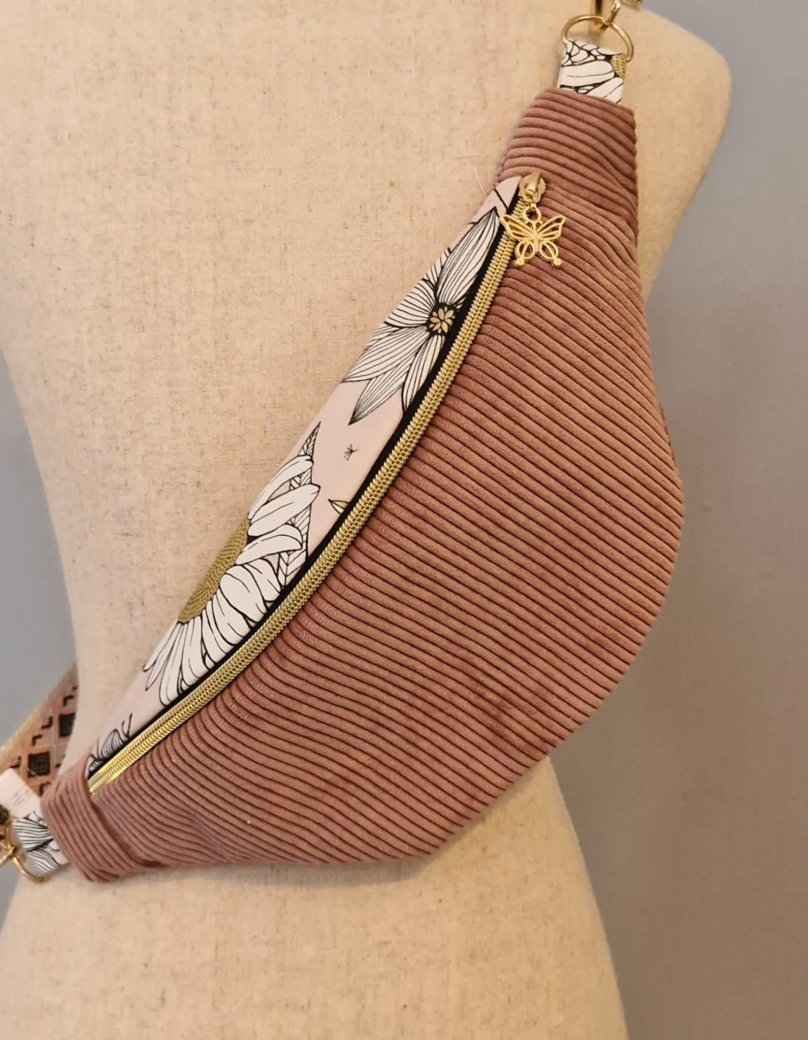 Sac banane femme en velours côtelé rose et fleur "WILLOW" Ma boutique