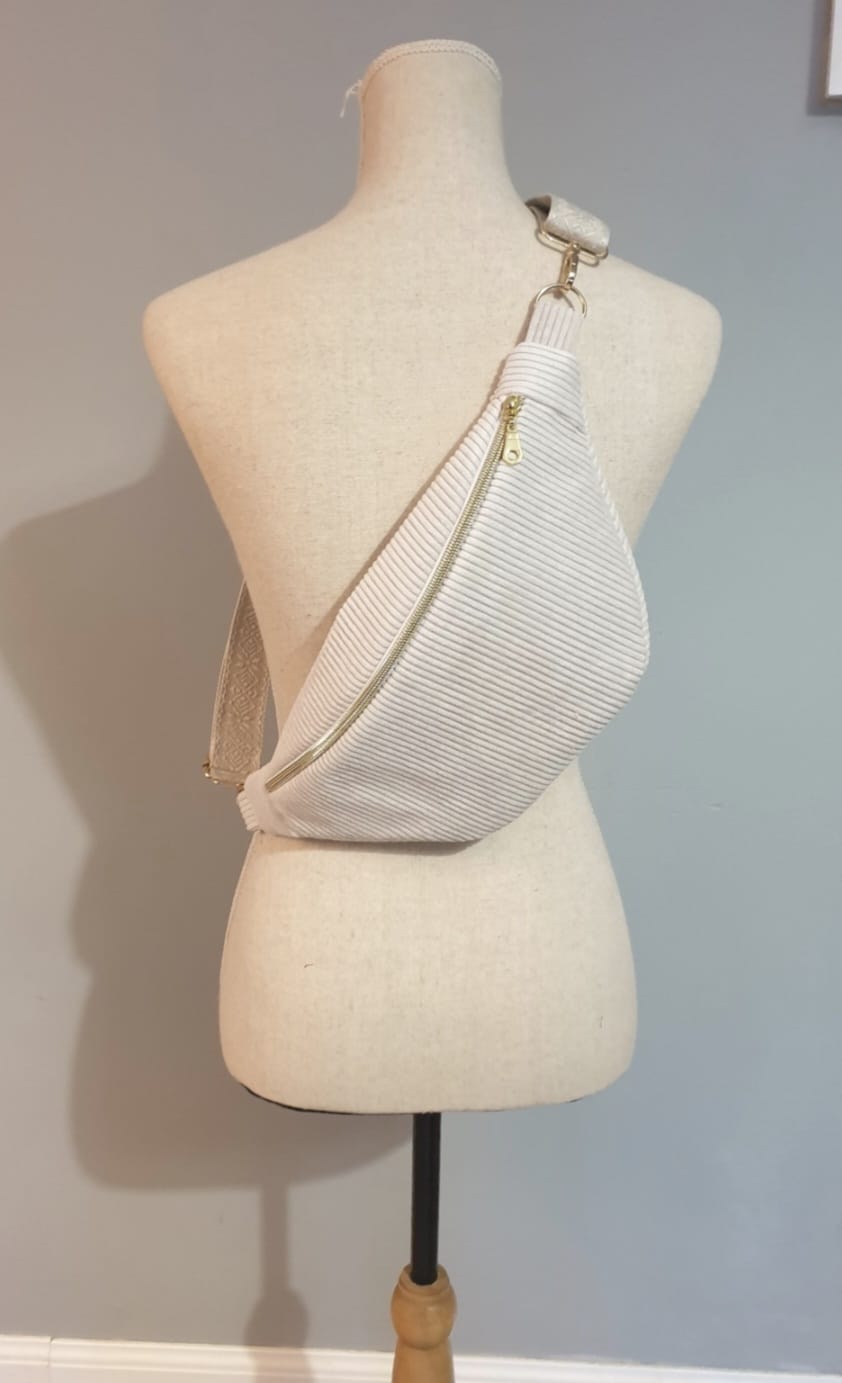 Sac banane femme en velours côtelé blanc écru  et intérieur petits cœurs  "BLANCHE" Ma boutique