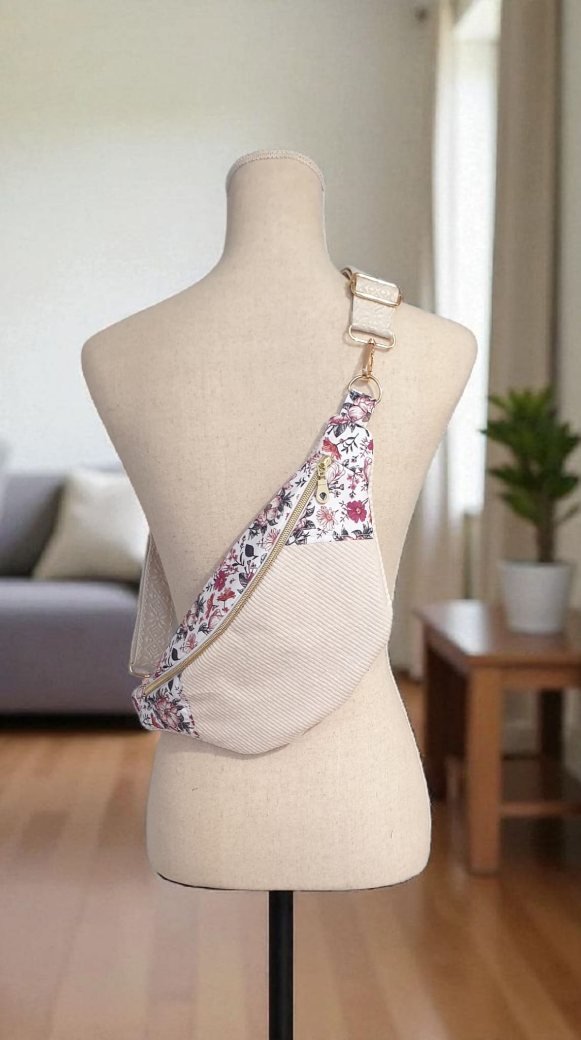 Sac banane pour femme en velours côtelé écru et fleuri cocoleeline