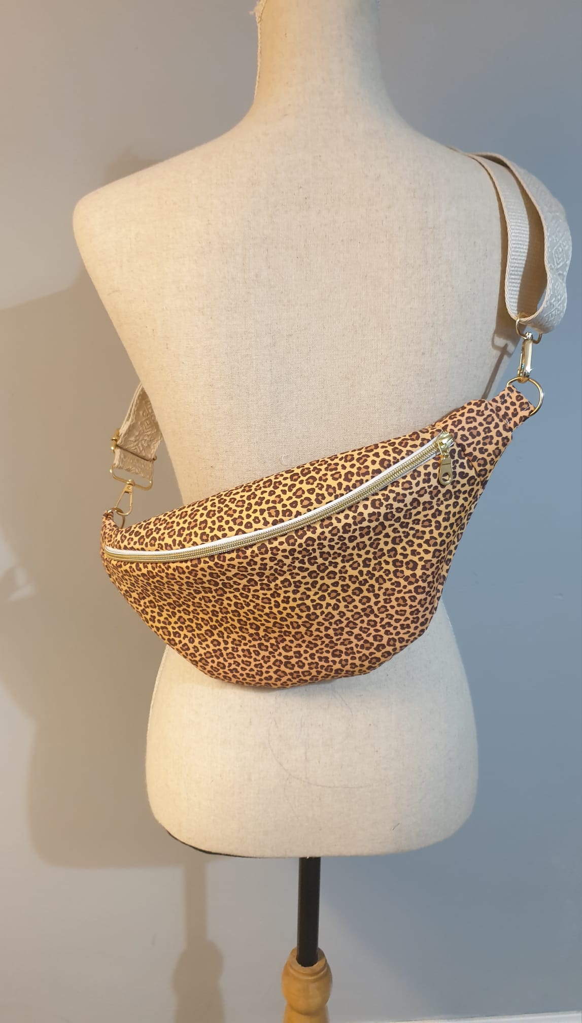 Sac banane pour femme léopard cocoleeline