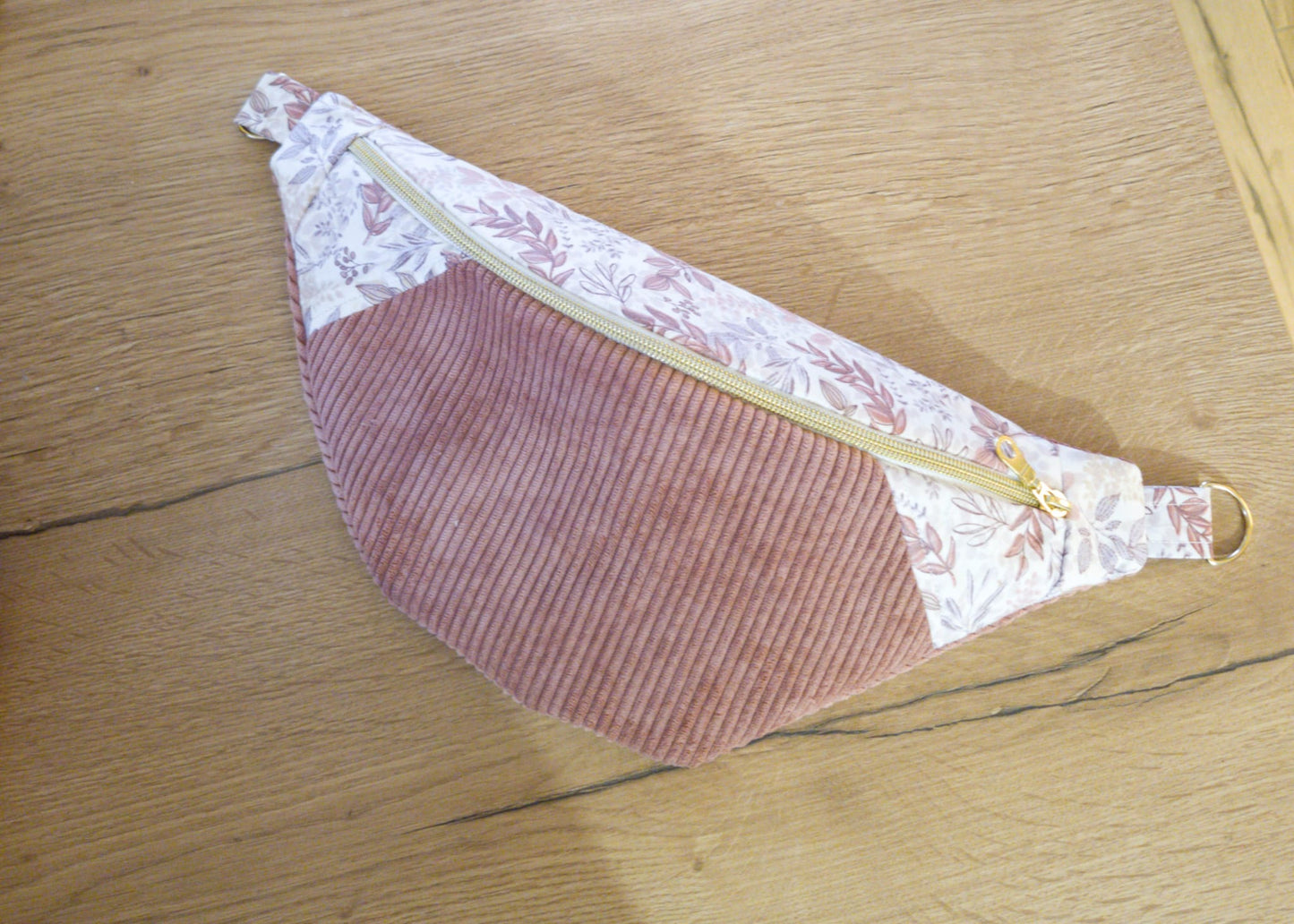 Sac banane pour femme velours côtelé vieux rose fleuri cocoleeline