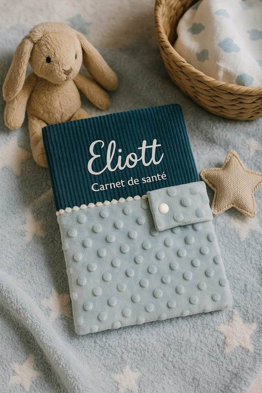 Protège carnet de santé personnalisable en velours côtelé et minky – fait main en France – cadeau de naissance cocoleeline