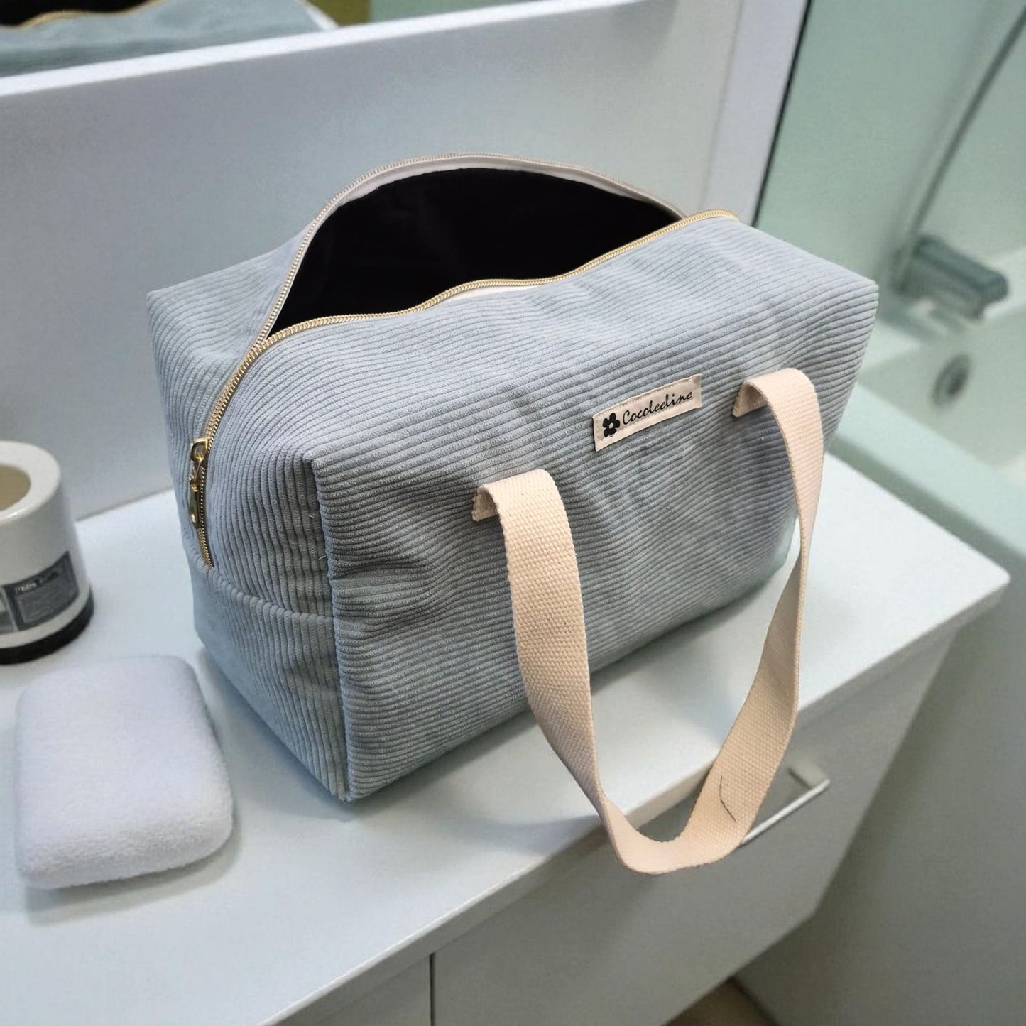 trousse de toilette XL en velours côtelé , plusieurs coloris disponibles cocoleeline