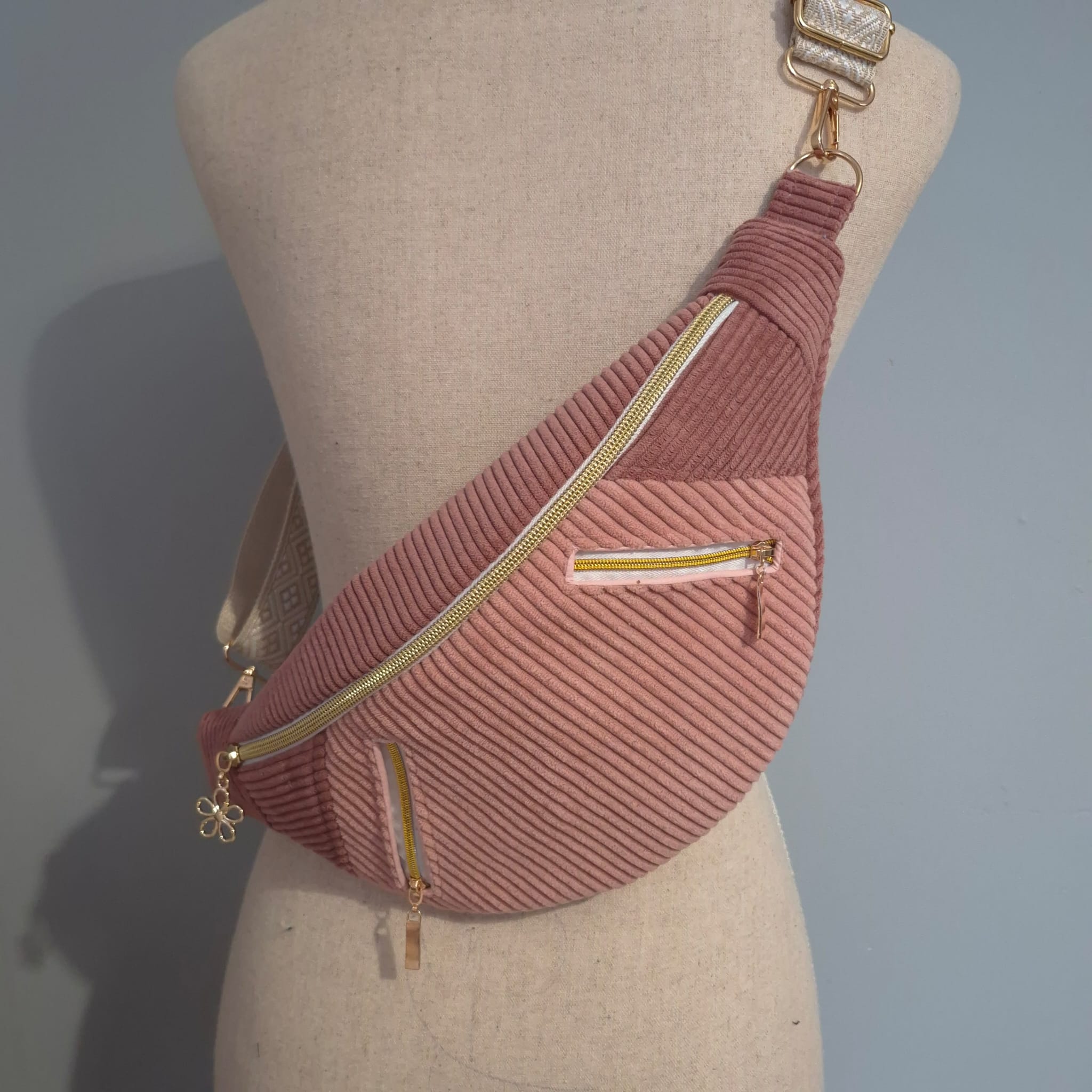 Sac banane Rose pour femme cocoleeline