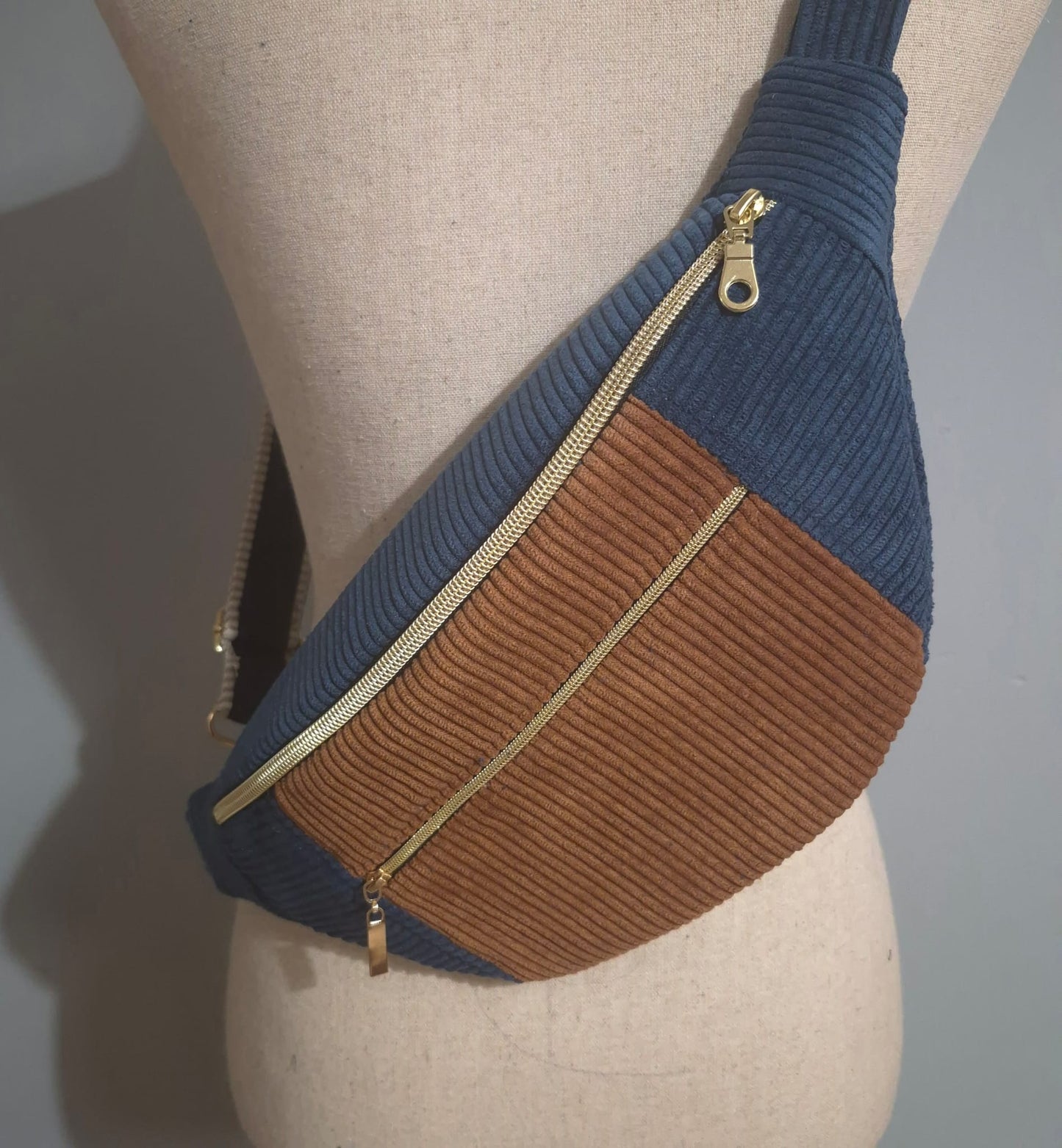 Sac Banane homme ou femme Velours Côtelé Noir & Marron cocoleeline