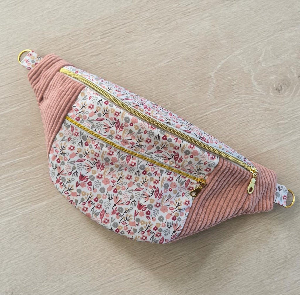 Sac banane pour femme  en velours côtelé rose clair cocoleeline