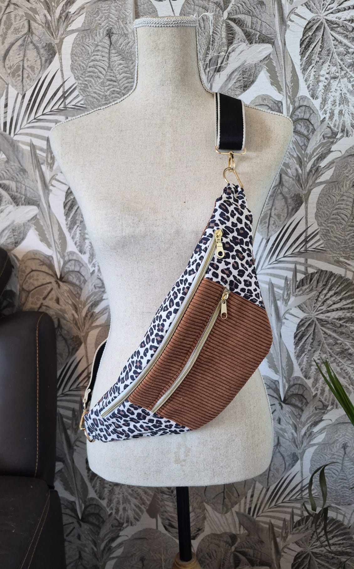 Sac banane femme léopard et velours côtelé marron cocoleeline