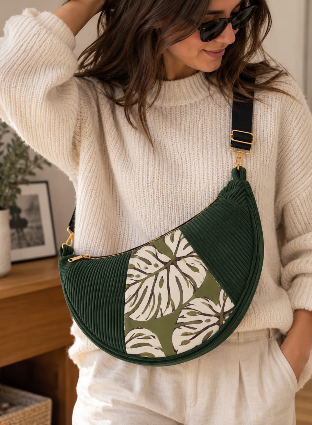 Sac banane demi-lune vert sapin – Velours côtelé & motif feuilles Ma boutique