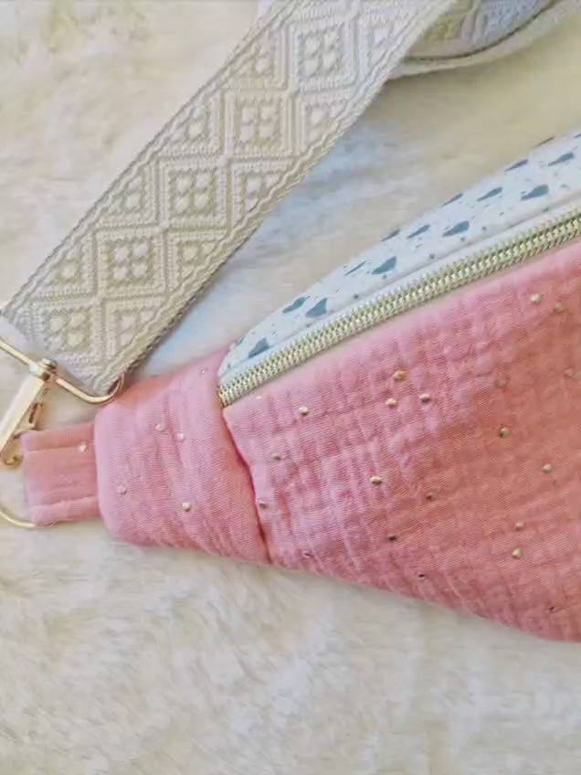 Damen-Gürteltasche aus doppeltem rosa Gas mit kleinen herzförmigen Pailletten innen LA LEGERE
