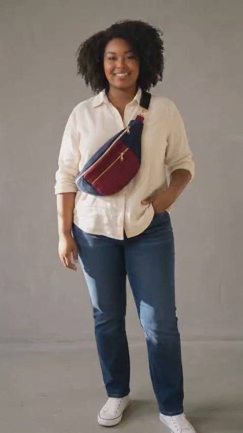 Sac banane pour homme ou femme bicolore en velours côtelé – Bleu marine & Bordeaux