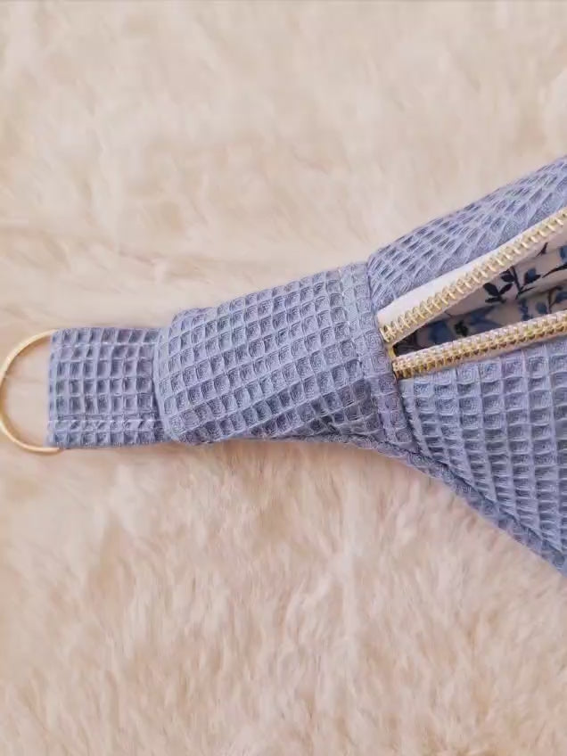 sac banane bleu 