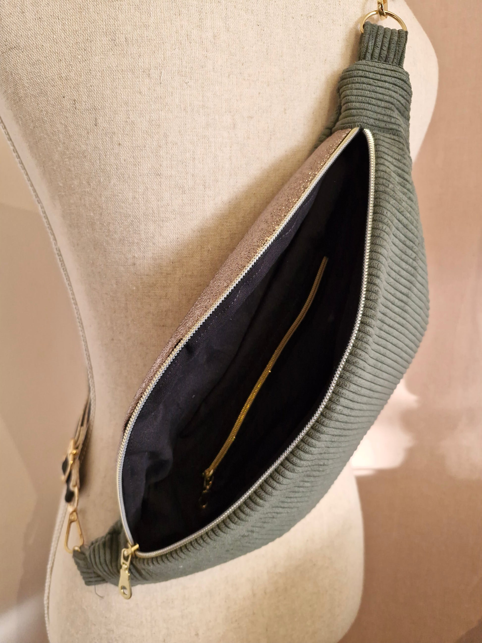 Sac banane kaki et simili cuir doré cocoleeline